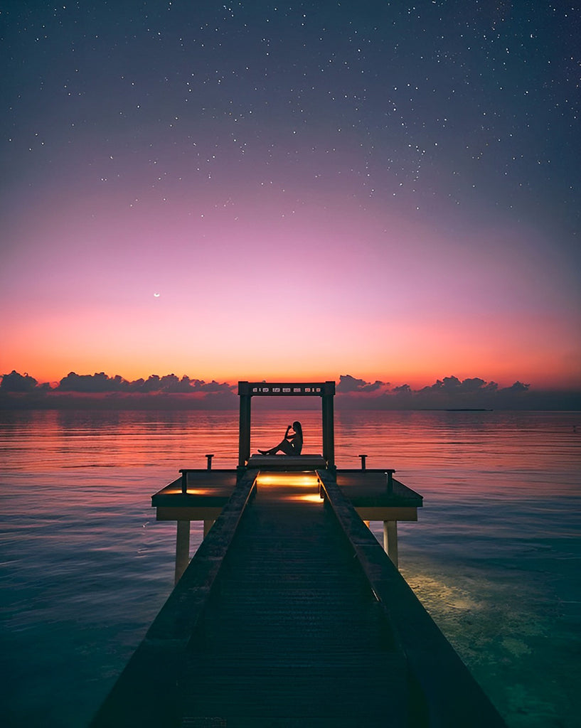 Abenddämmerung, Pier und Mädchen Malen nach Zahlen