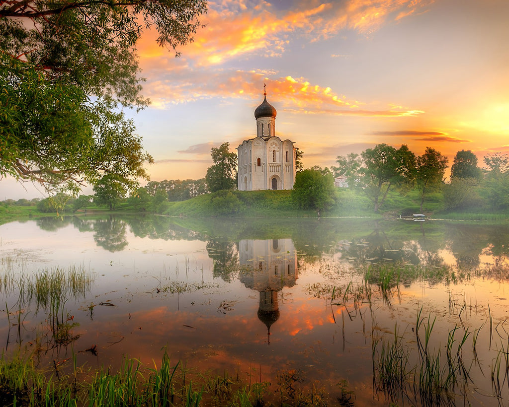 Die Mariä-Schutz-und-Fürbitte-Kirche an der Nerl Malen nach Zahlen